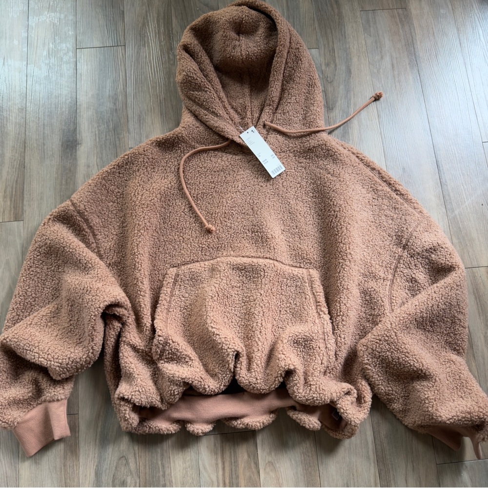 URBAN OUTFITTERS OUT FROM UNDER Fleece Bubble Hoodie